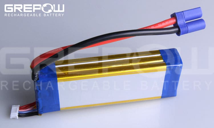 汽車(chē)應(yīng)急啟動(dòng)電池