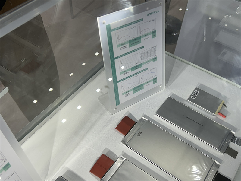 低溫、高倍率、高壓電芯