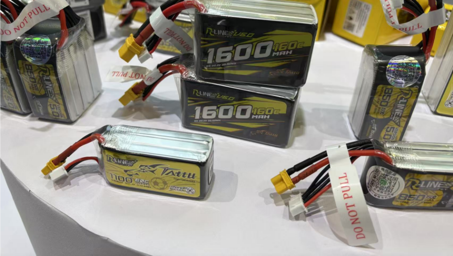 足球無(wú)人機(jī)電池