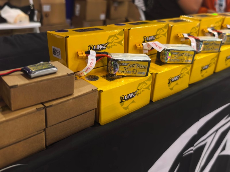 Tattu 無人機(jī)足球電池